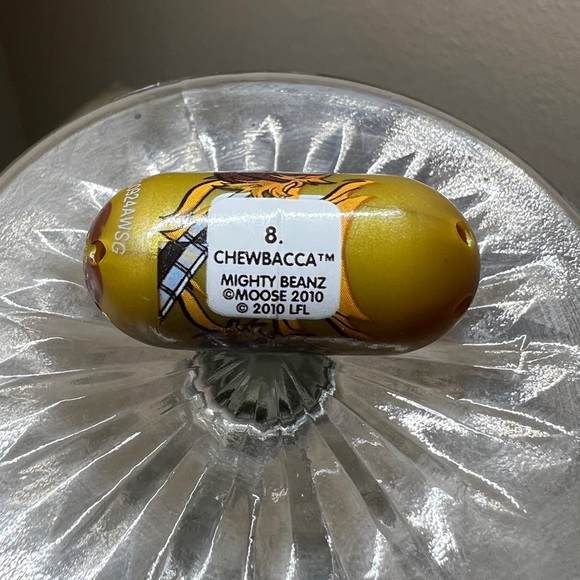 4/$10! Mighty Beanz Chewbacca #8 Star Wars Collection 2010 Moose Battle Toys - Picture 8 of 9